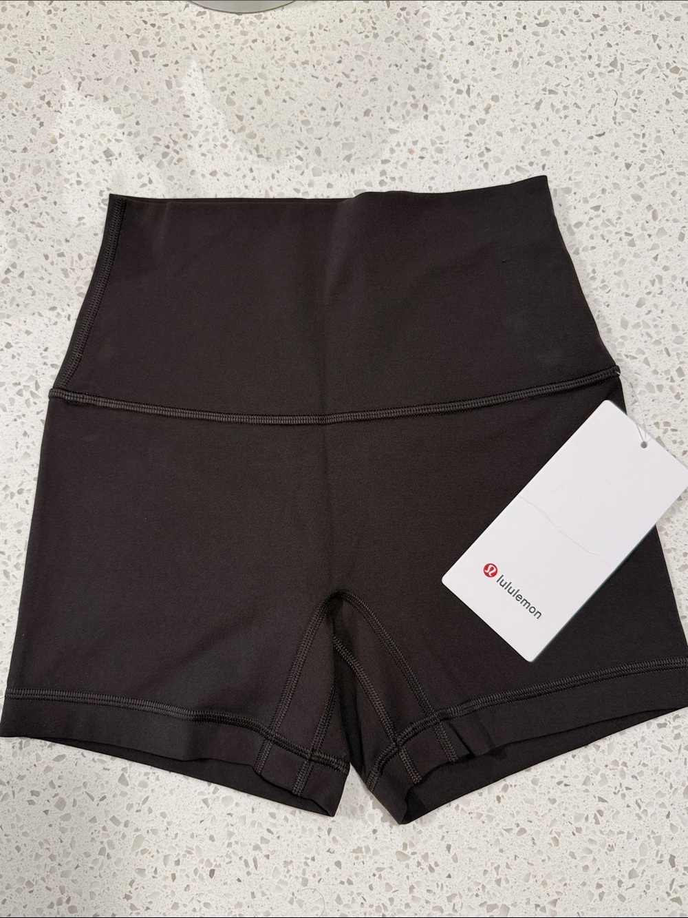 Lululemon Align No Line High-Rise Short 4" SZ 4 - Picture 4 of 10
